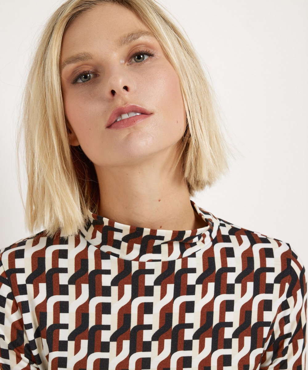 retro turtleneck top