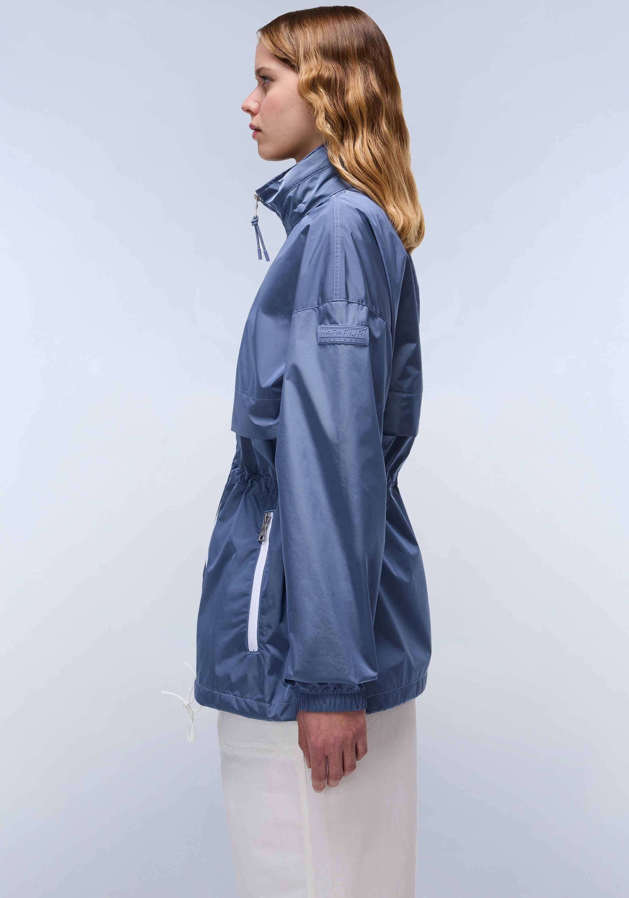 Napapijri Windbreaker »A-ERA W TROPOSPHERE B2S« mit Kapuze Mit Rundhalsausschnitt mit Stehkragen