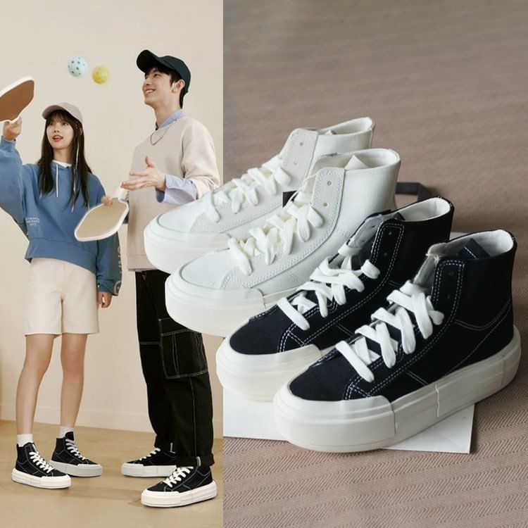 Asterisk - Matching Platform Plain Lace-Up High Top Canvas Sneakers voor Koppels