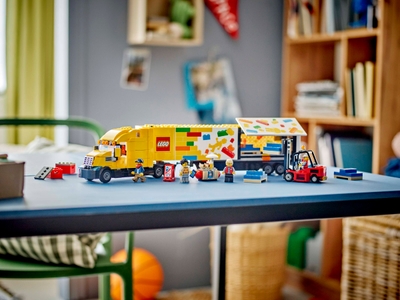 LEGO Gele vrachtwagen (60440)