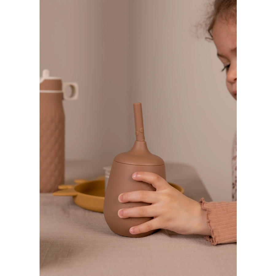 Nuuroo Trinkbecher mit Strohhalm Adita Chocolate Malt 230 ml