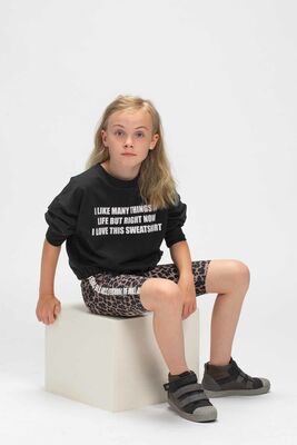 Luca & Lola Filippa Genser, Black