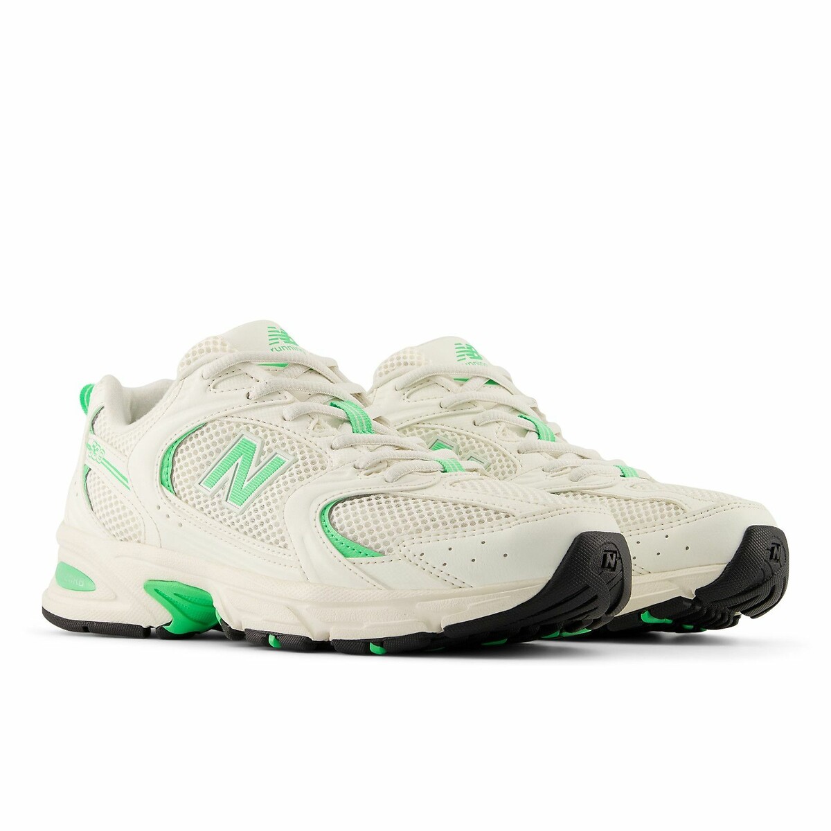 NEW BALANCE<br>Tênis 530