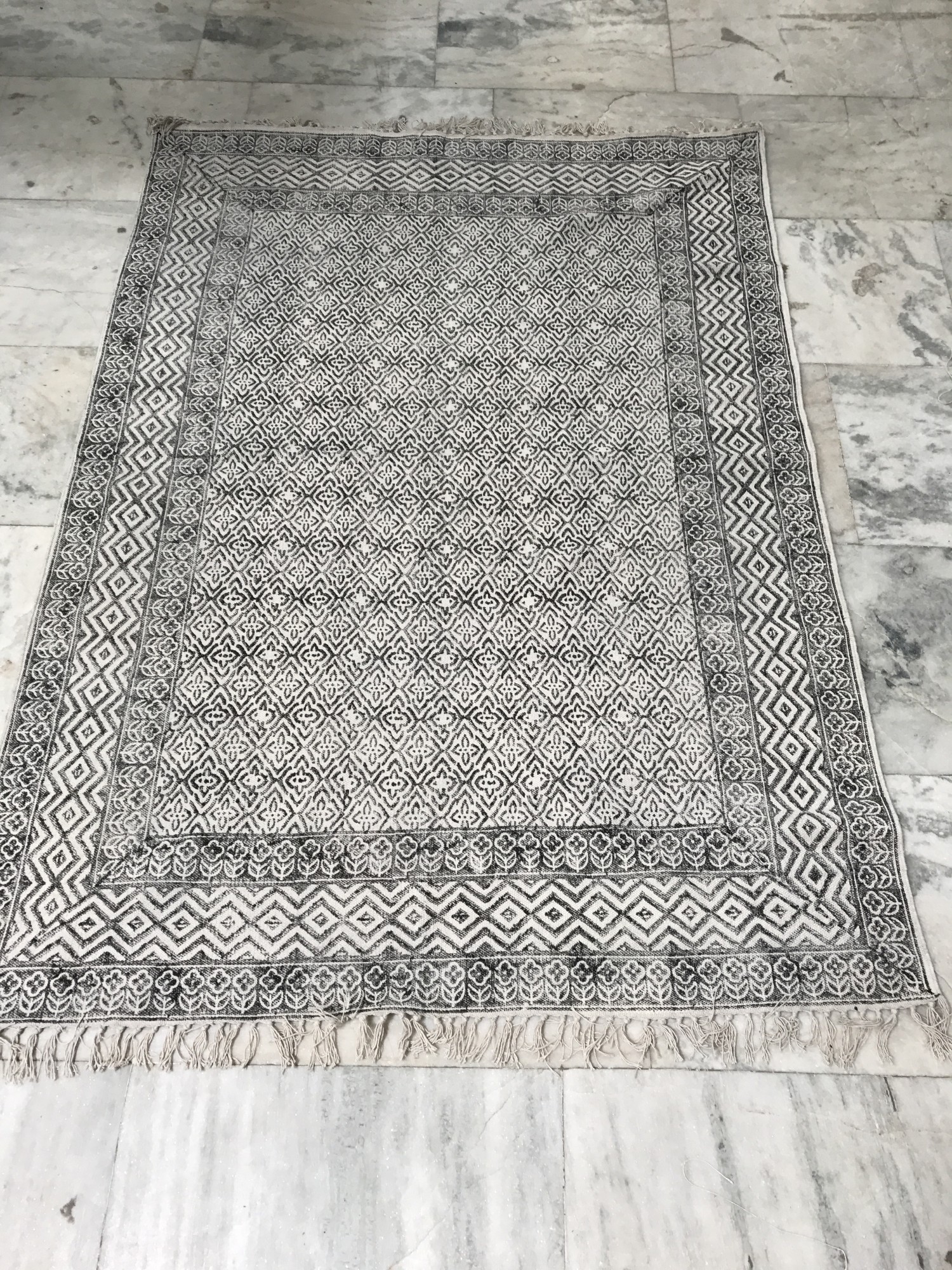 Teppich 'Raaja', weiß-schwarz, B 200 cm, L 140 cm von fischer's lagerhaus