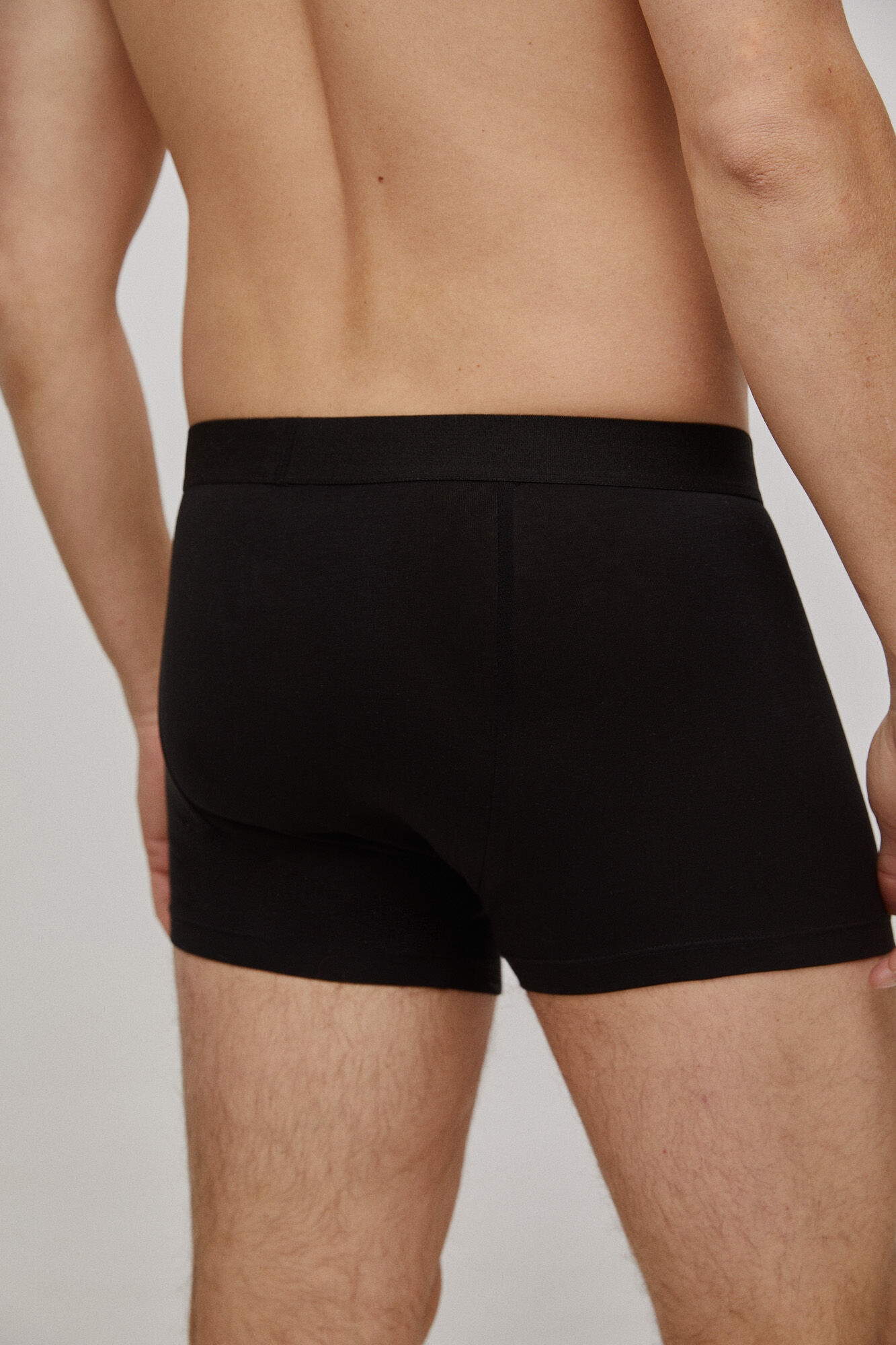 Pacote com 3 cuecas boxer brancas de malha
