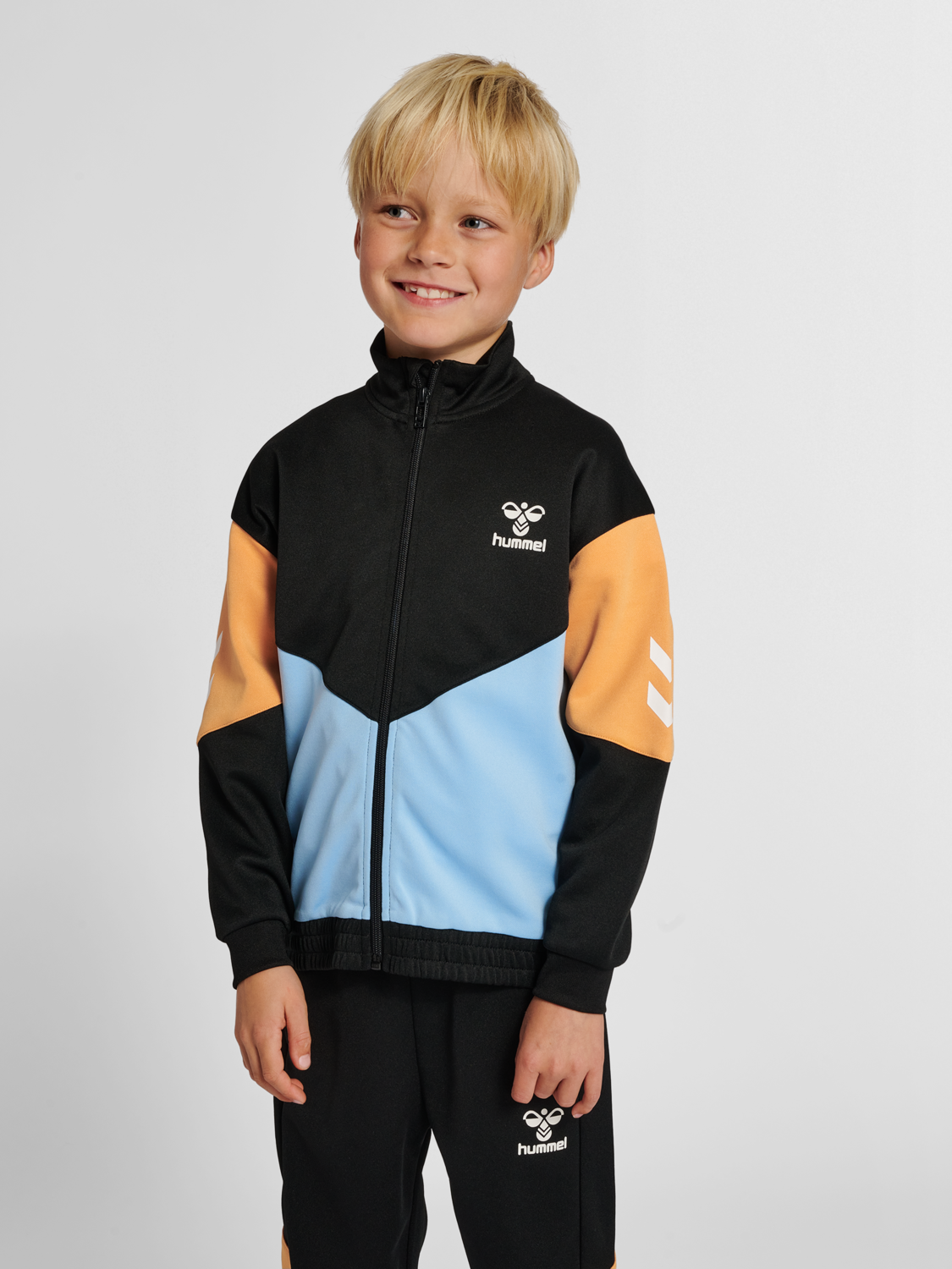 hmlRANE ZIP JACKET