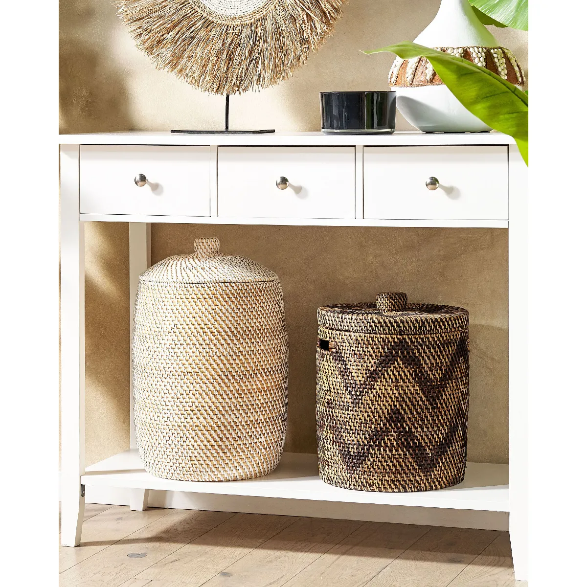 Beliani BOHOROK - Panier en rotin teinte naturelle
