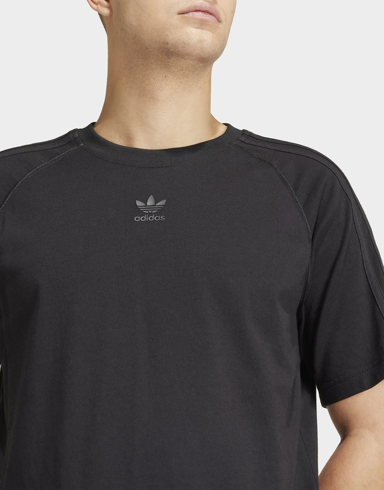 adidas T-shirt SST