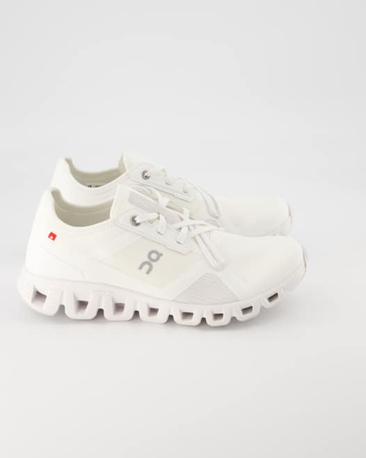 ON Running Cloud X 3 AD Sportschuhe in Weiß