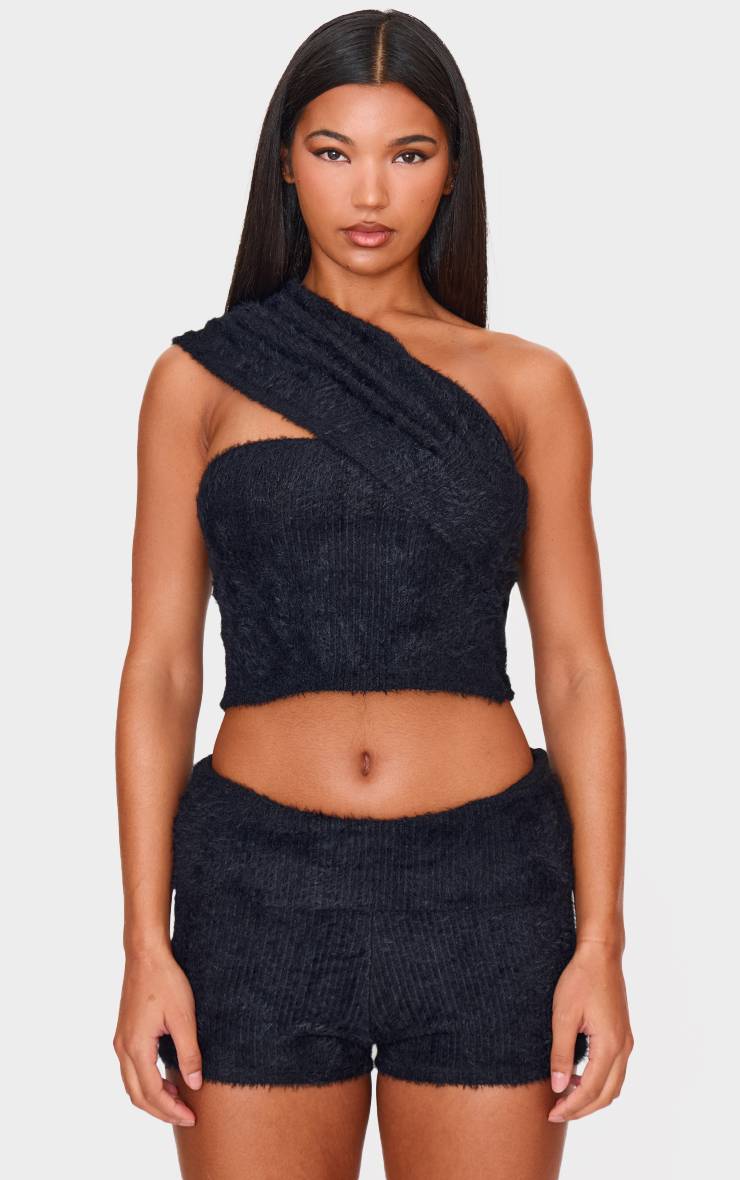 Noir Haut Asymétrique À Texture Duveteuse