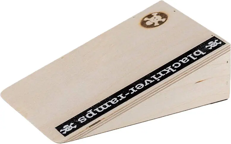 Blackriver Finger Skateboard Street Kicker | SkatePro