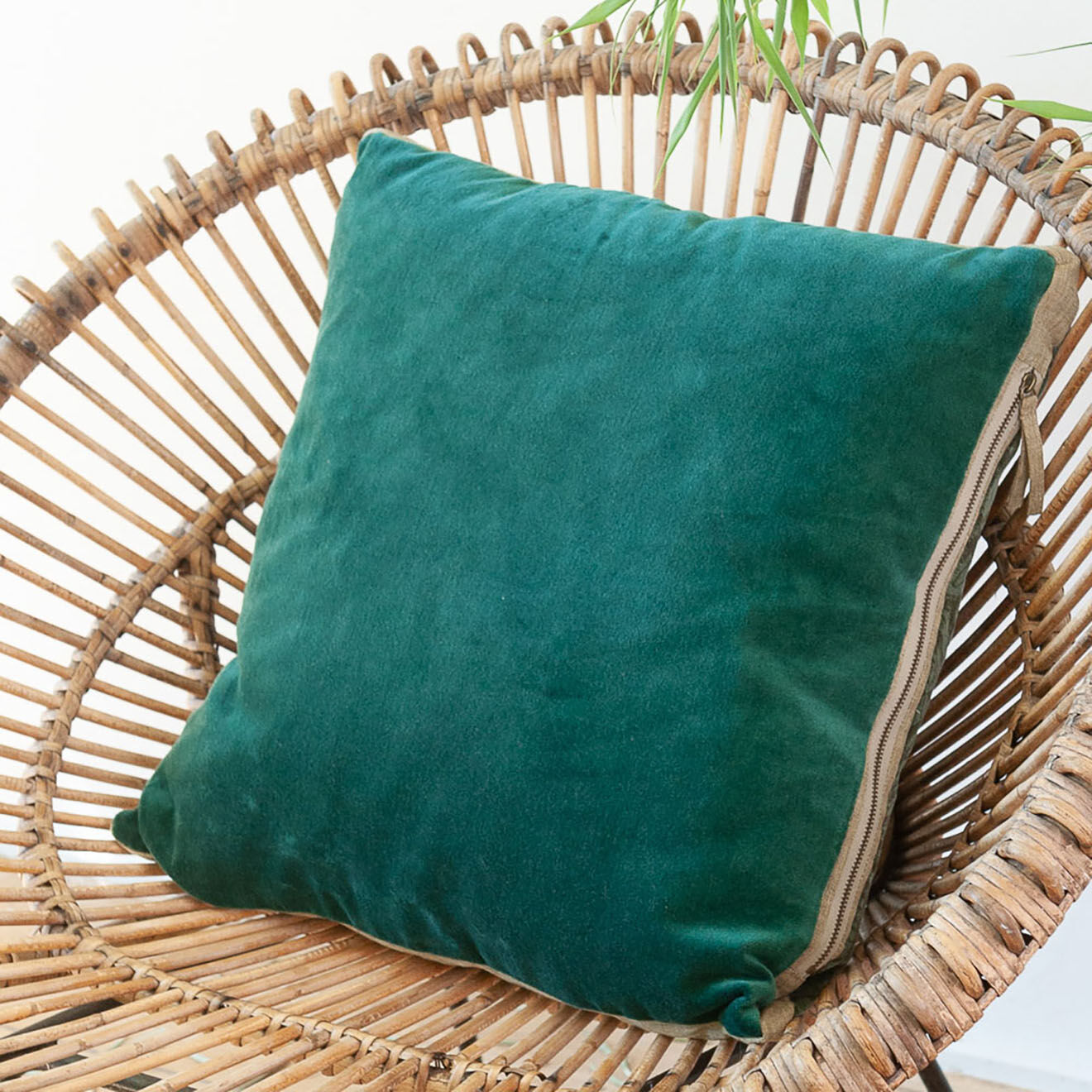 En Fil d'Indienne Housse de coussin Goa velours celadon - 45x45 cm