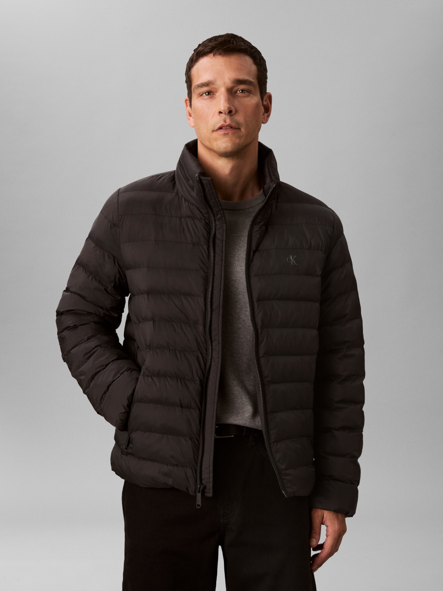 Calvin Klein Jeans Steppjacke »LS NYLN MD WT HDD  F« mit Kapuze Regular fit mit Kapuze im Kragen