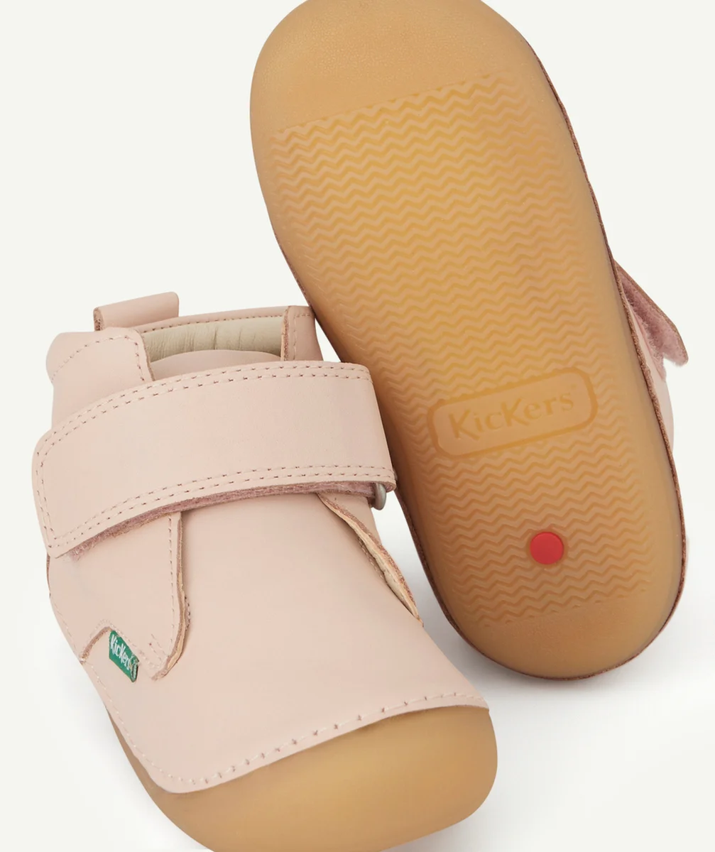 KICKERSBOTTINES BÉBÉ FILLE SABIO ROSE CLAIR EN CUIR AVEC SCRATCH