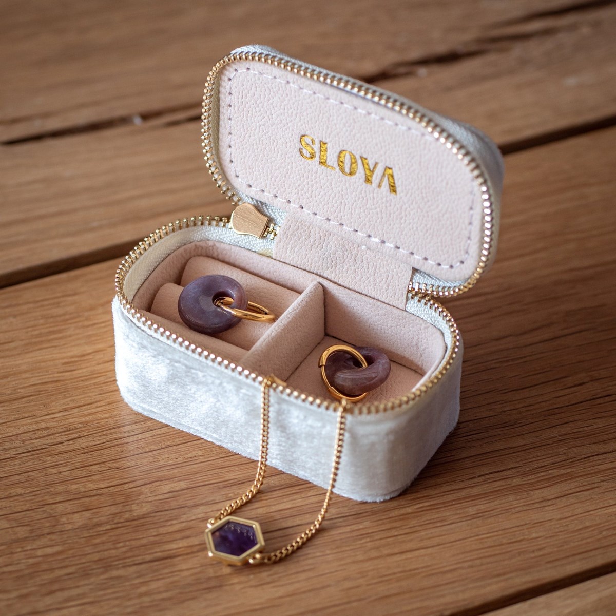 Mini boîte à bijoux velours blanc coton