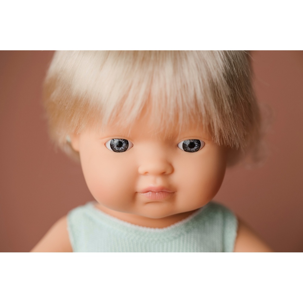 Miniland Lernpuppe Mädchen mit Hörgerät, 38 cm