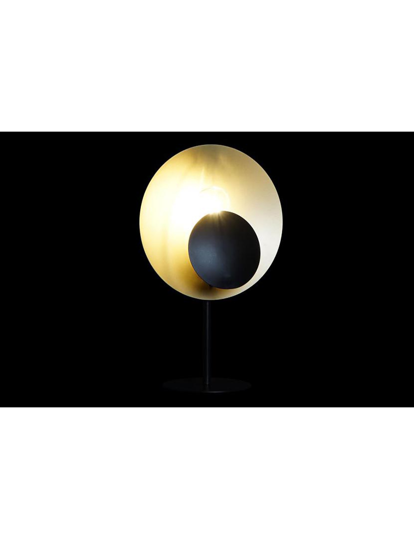 Black Metal Table Lamp