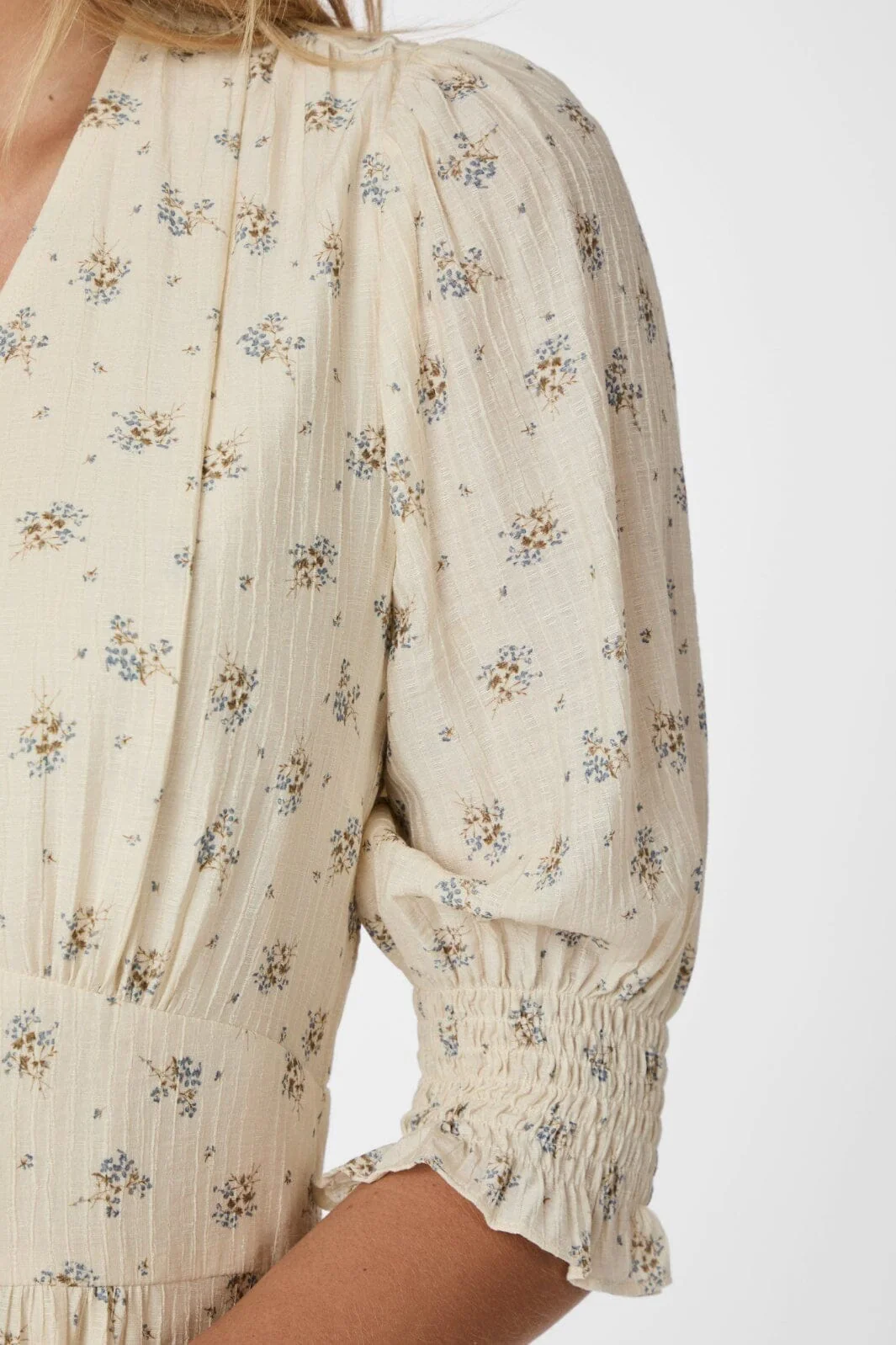 Neo Noir Valley Soft Fleur Dress 166218
