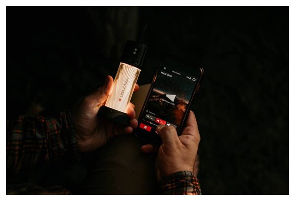 Lanterne de Camping Randonnée LED Rechargeable ML6 Connect avec bracelet Bluetooth - 550 Lumens - LEDLENSER