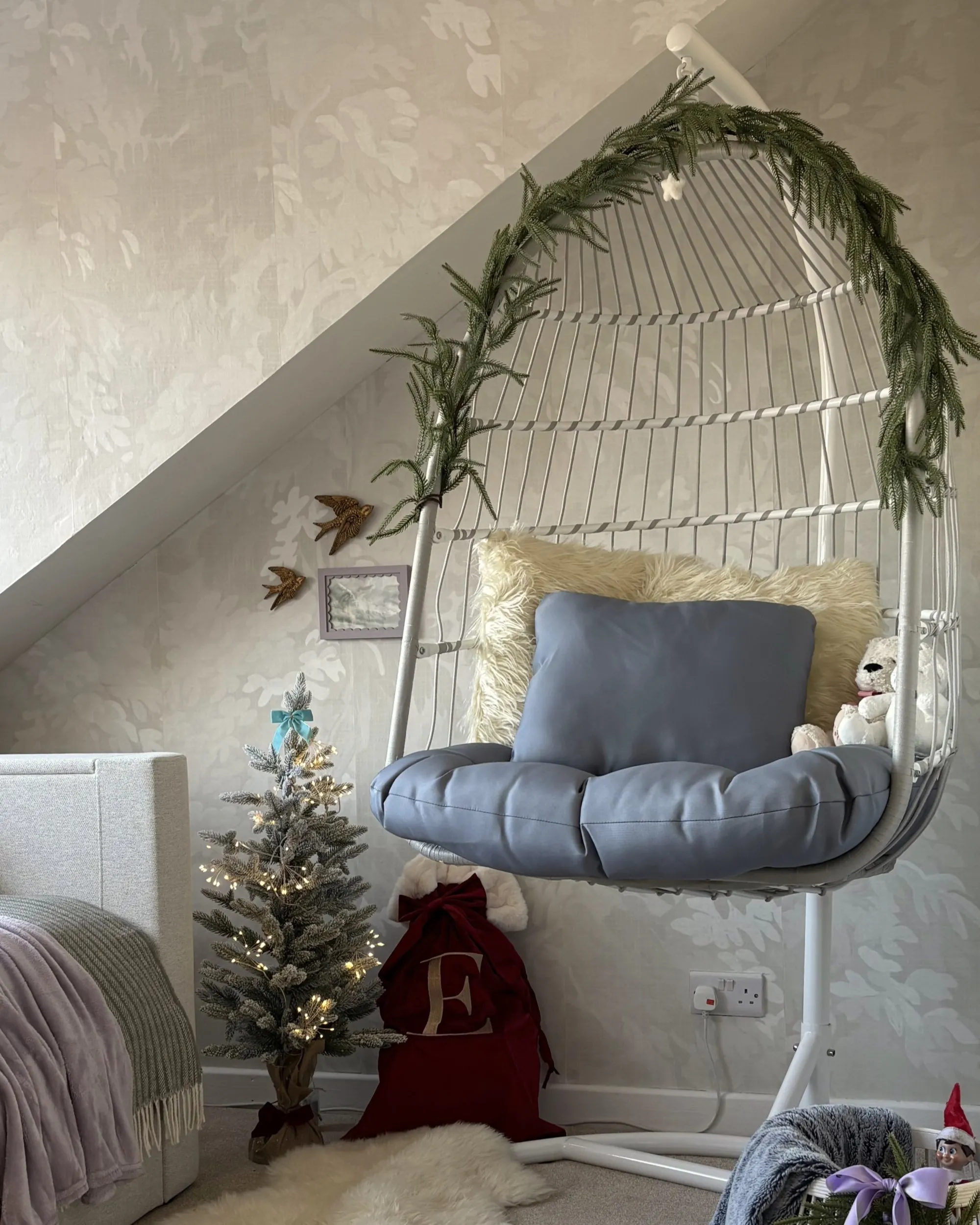 Hangstoel met standaard ALLERA Metaal Wit