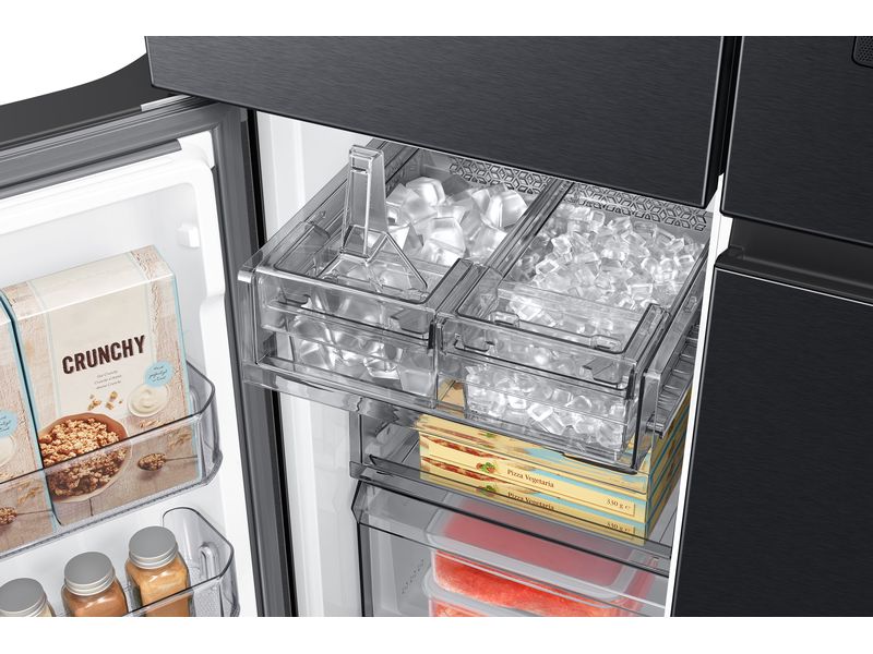 Samsung Foodcenter RF9000D French Door AI Family Hub Anthra Side by Side Kühl- und Gefrierteil