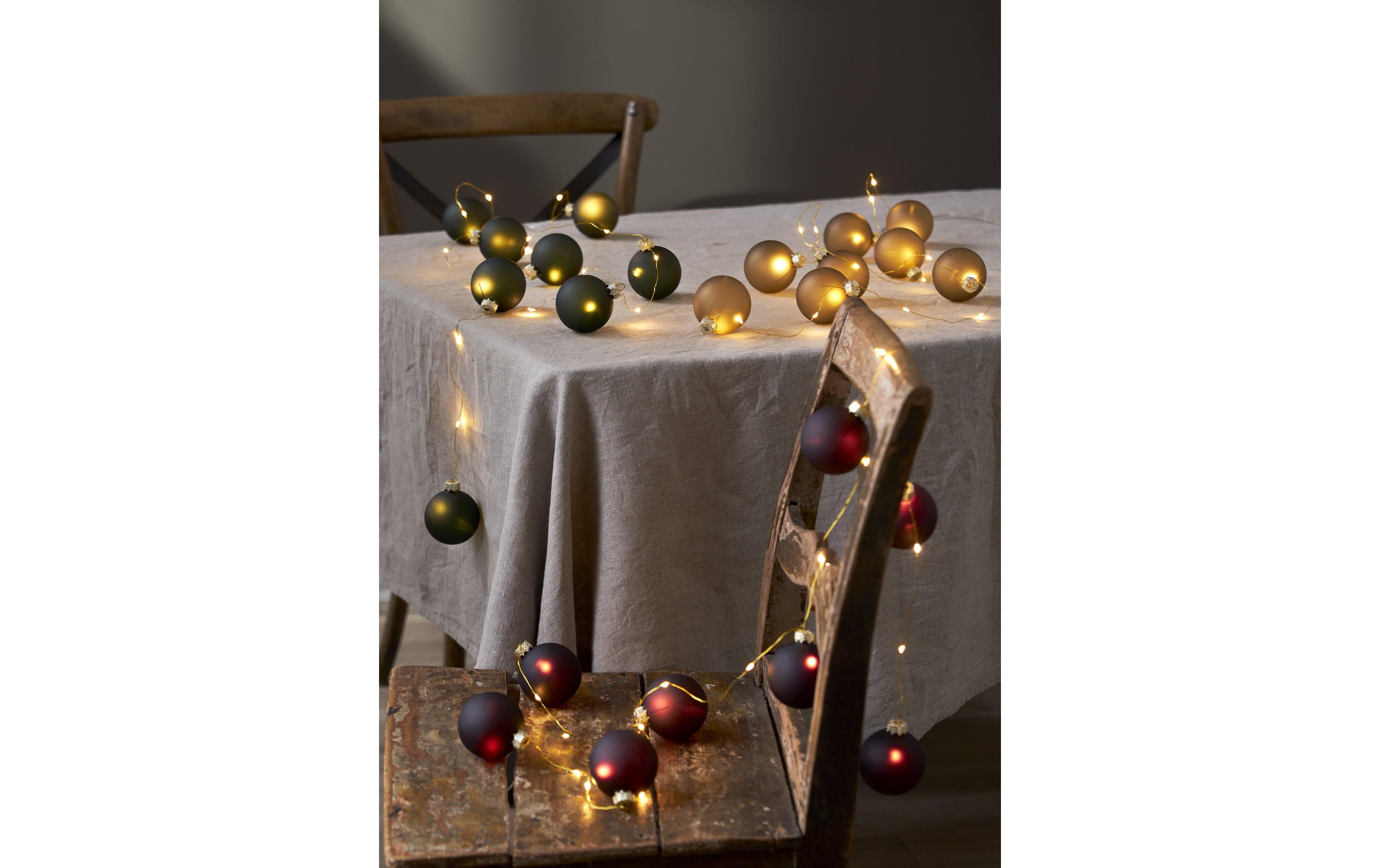 LED-Lichterkette Bliss, 1.6 m, 8 Kugeln, GrünMessingfarbene Lichterkette