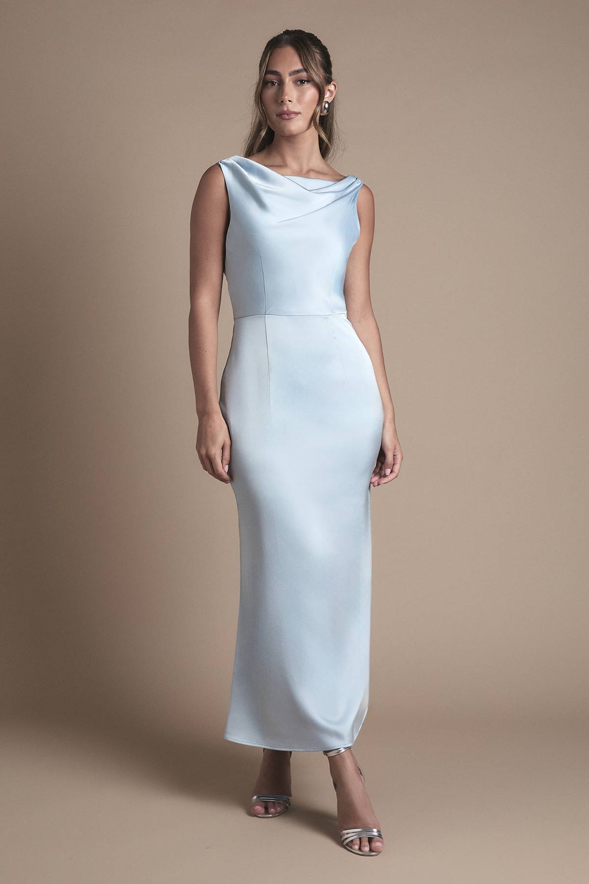 Oasis Robe de Demoiselle d'Honneur Midi Oasis à Col Drapé et Dos Ouvert