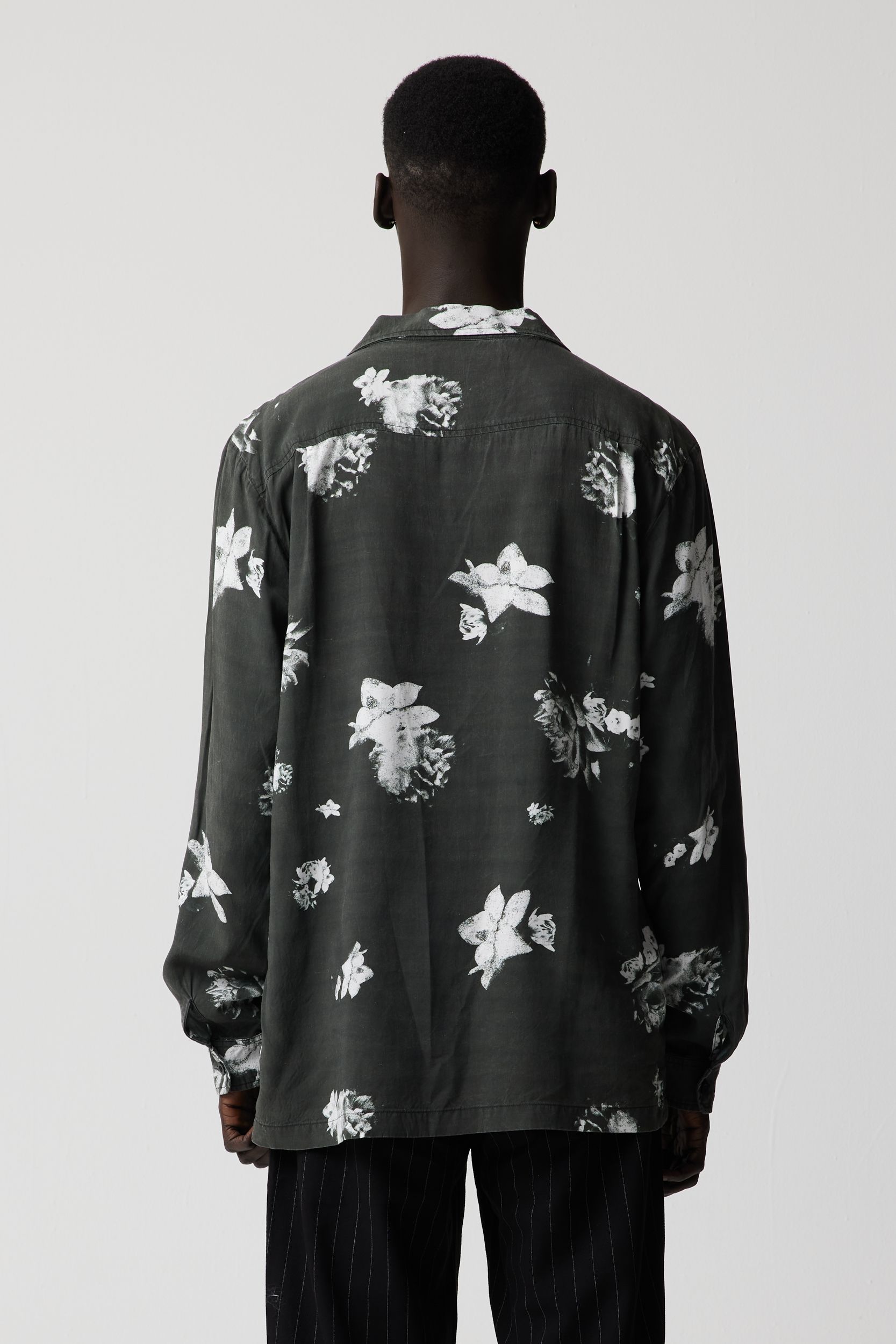 Former Colorless LS Shirt Black