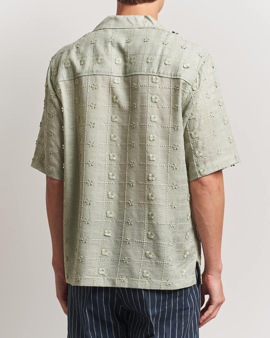 NN07 Ben Lyocell Fil-Coupé Embroidery Anglaise Shirt Sage Green