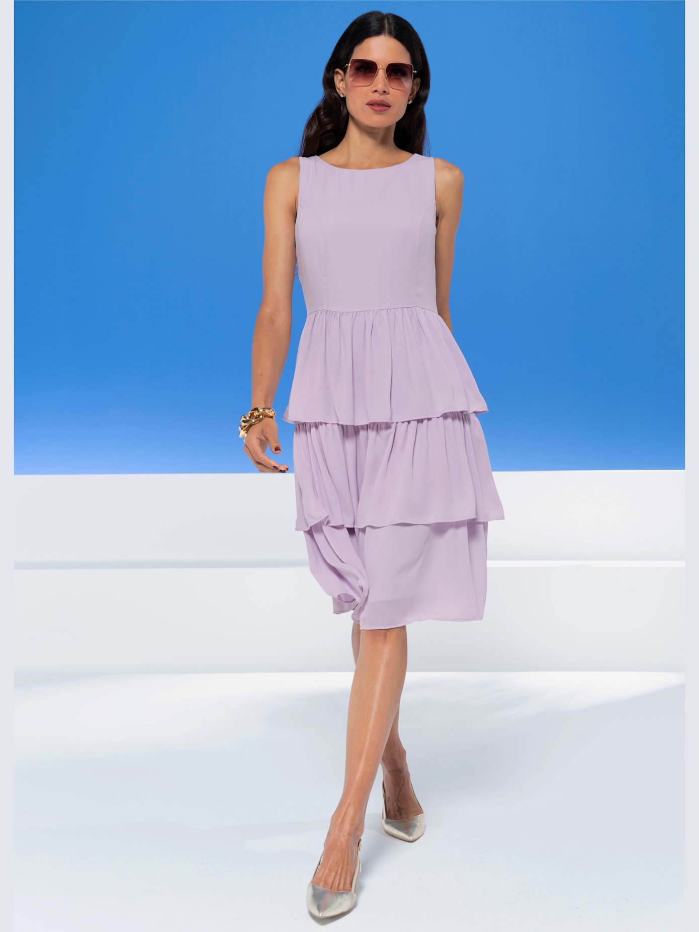 Robe superbe jupe à volants