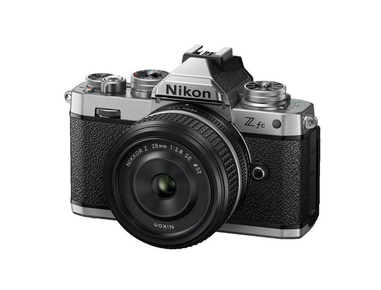 NIKON - Z fc + z 28mm f/2.8 se
