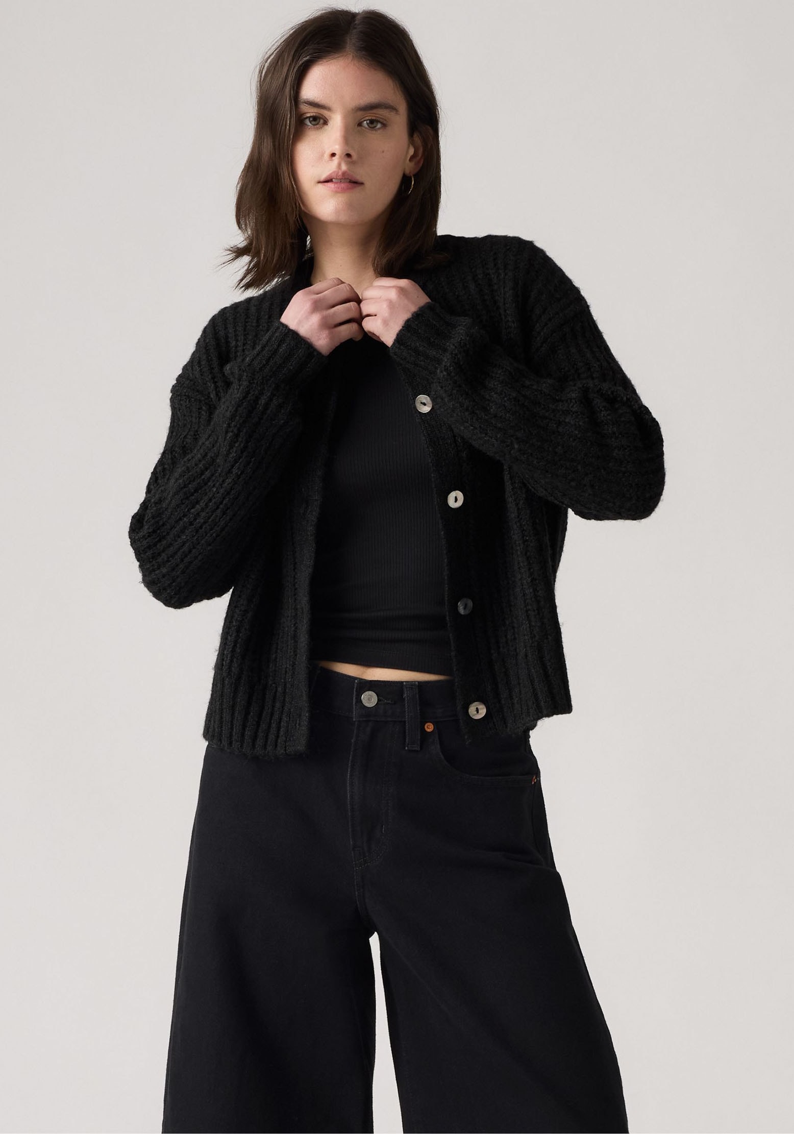 Levi's® Strickjacke , Wärmender, pflegeleichter Materialmix