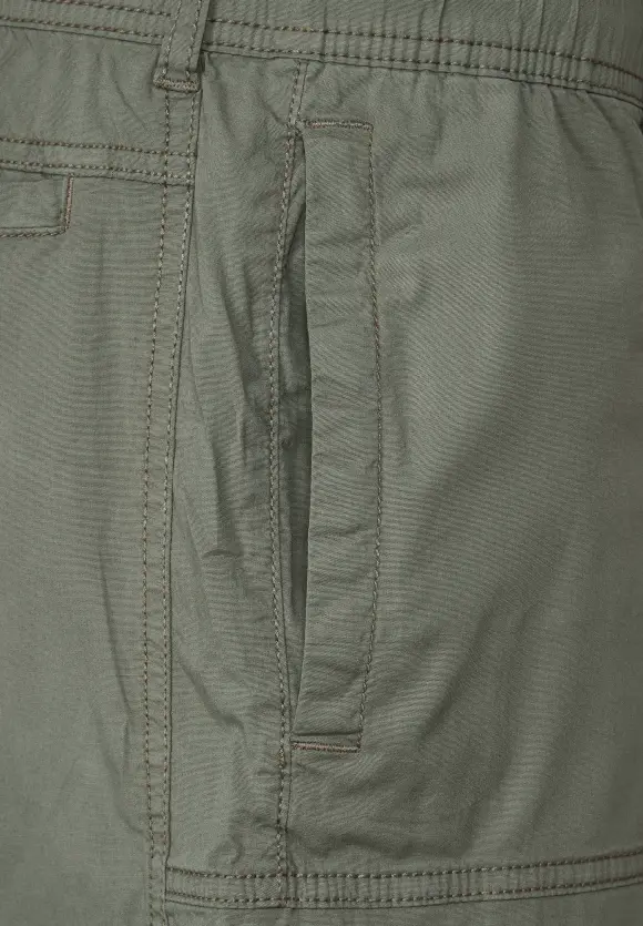 Relaxed Fit Cargoshorts - mud green