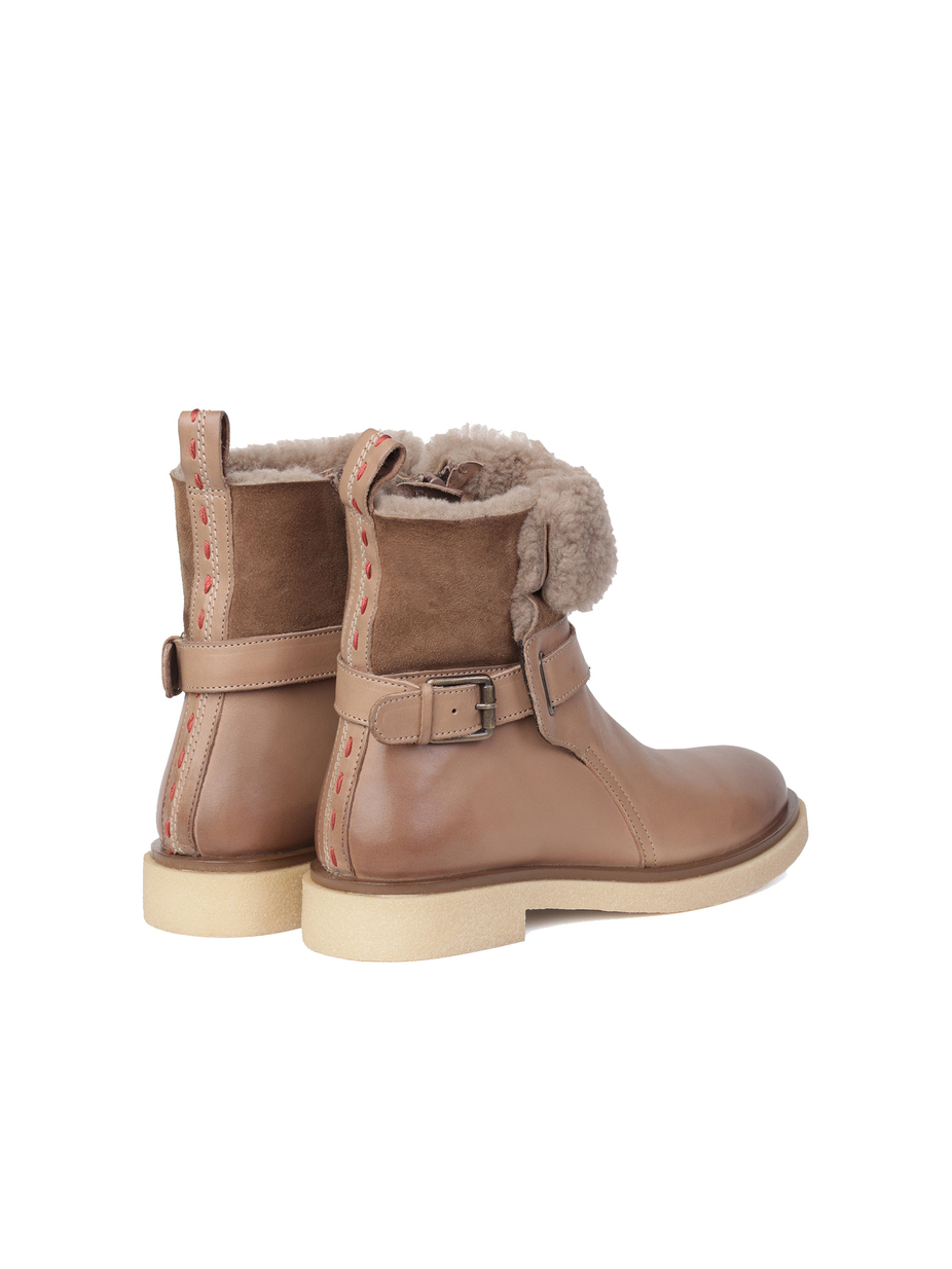 STIEFELETTE NEVIA