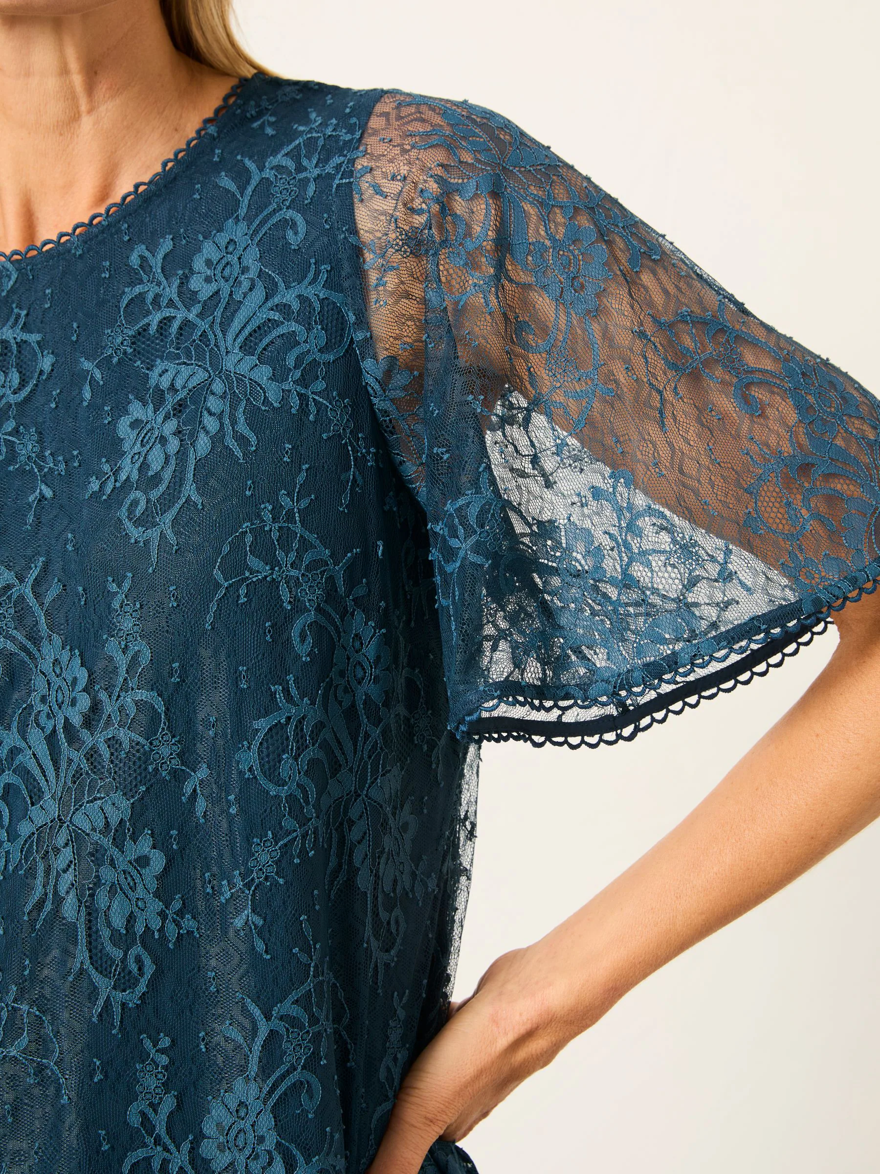 Blauwgroen - FatFace Lace Round Neck Blouse