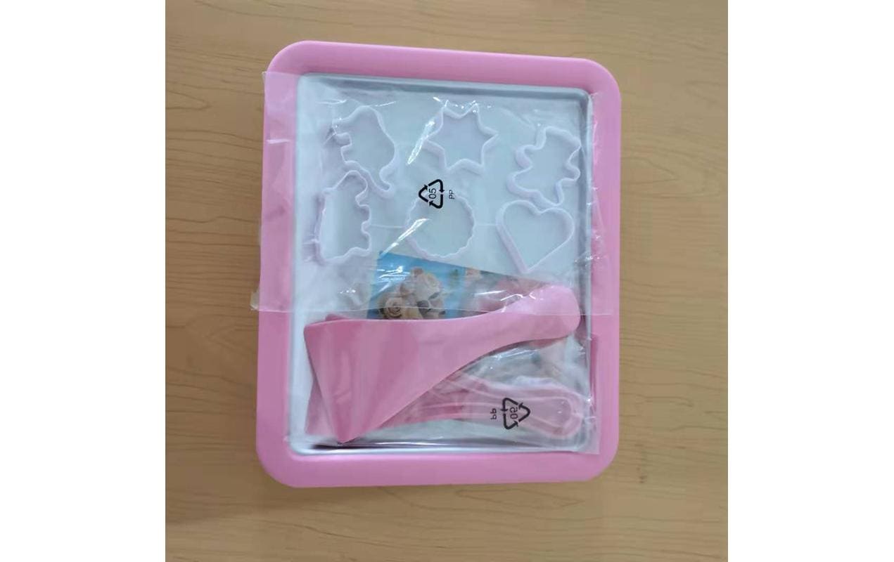 Rolleis-Maker PinkIce-Roll Trend aus Asien