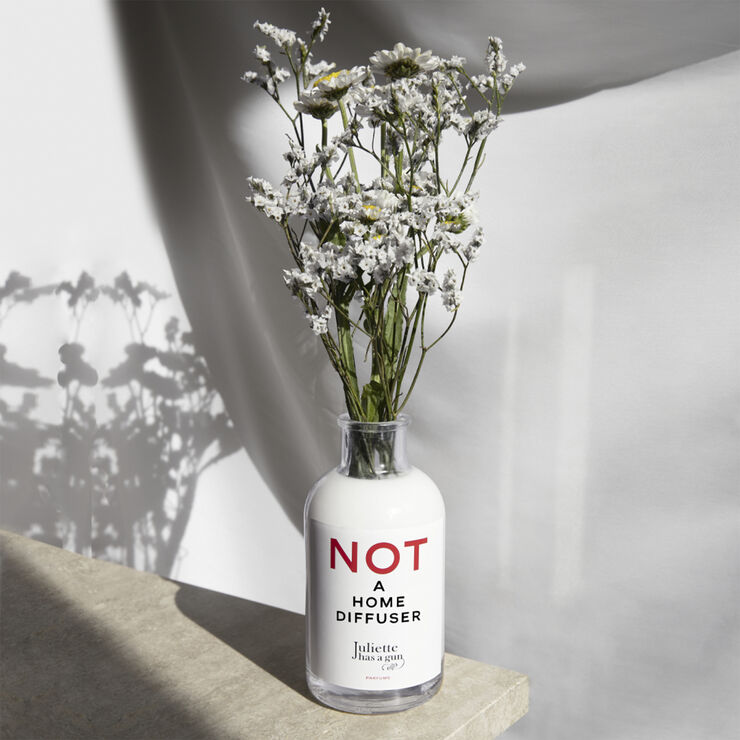 Juliette Has a Gun JULIETTE HAS A GUN Not A Home Diffuser 200 ml