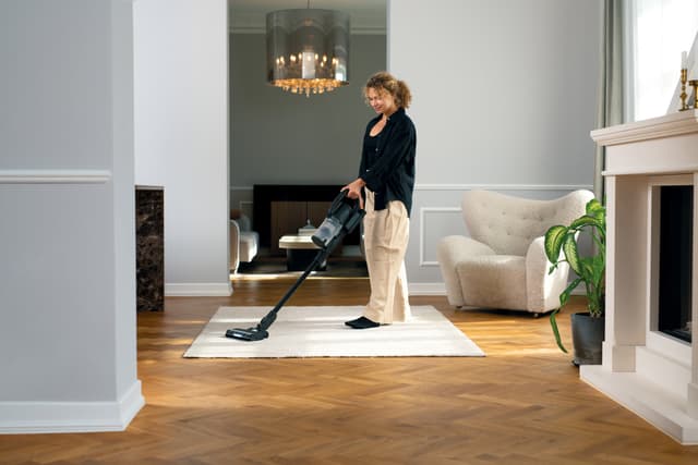 Nilfisk S1 Pet Care ledningsfri støvsuger 128390168 (sort)