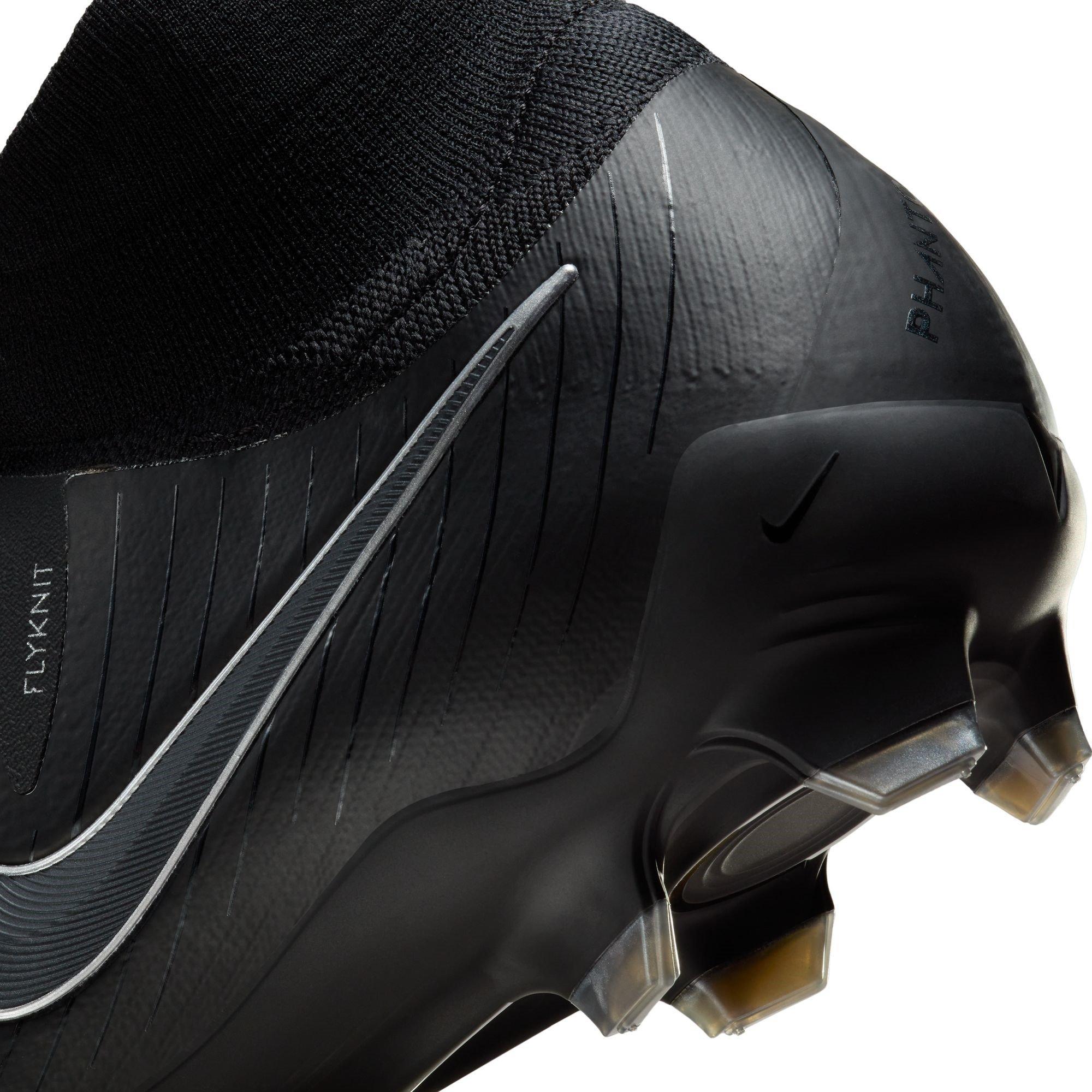 Nike Phantom Luna II Pro Firm Ground Football Boots