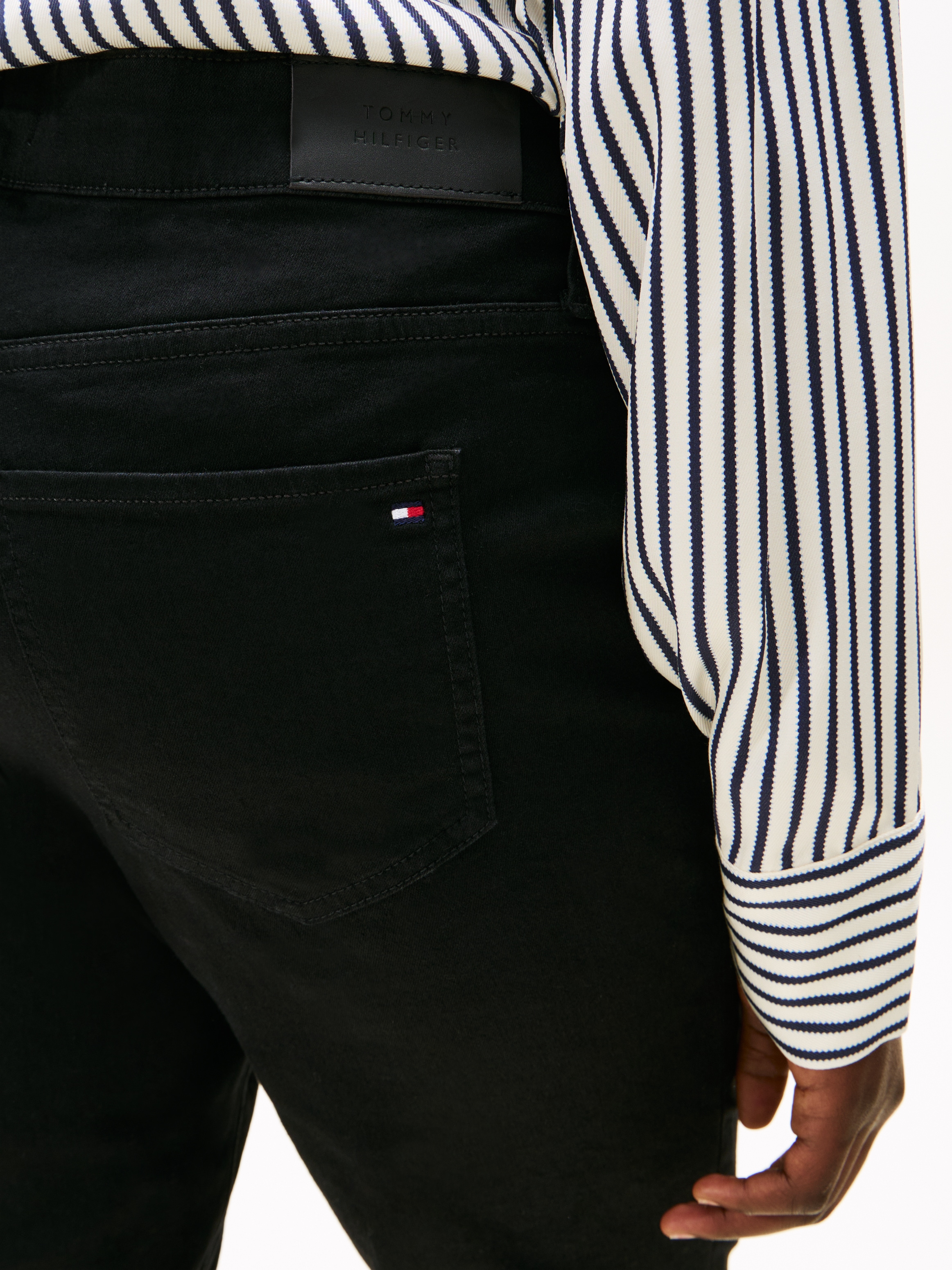 Tommy Hilfiger Curve Skinny-fit-Jeans »CRV DNM BLACK HARLEM U SKINNY HW«, in grossen Grössen