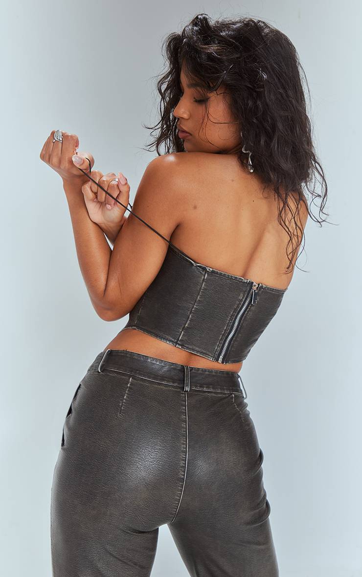Marron Foncé Top Premium En Synthétiquecuir Lavé Avec Buste Froncé Et Ourlet Courbe