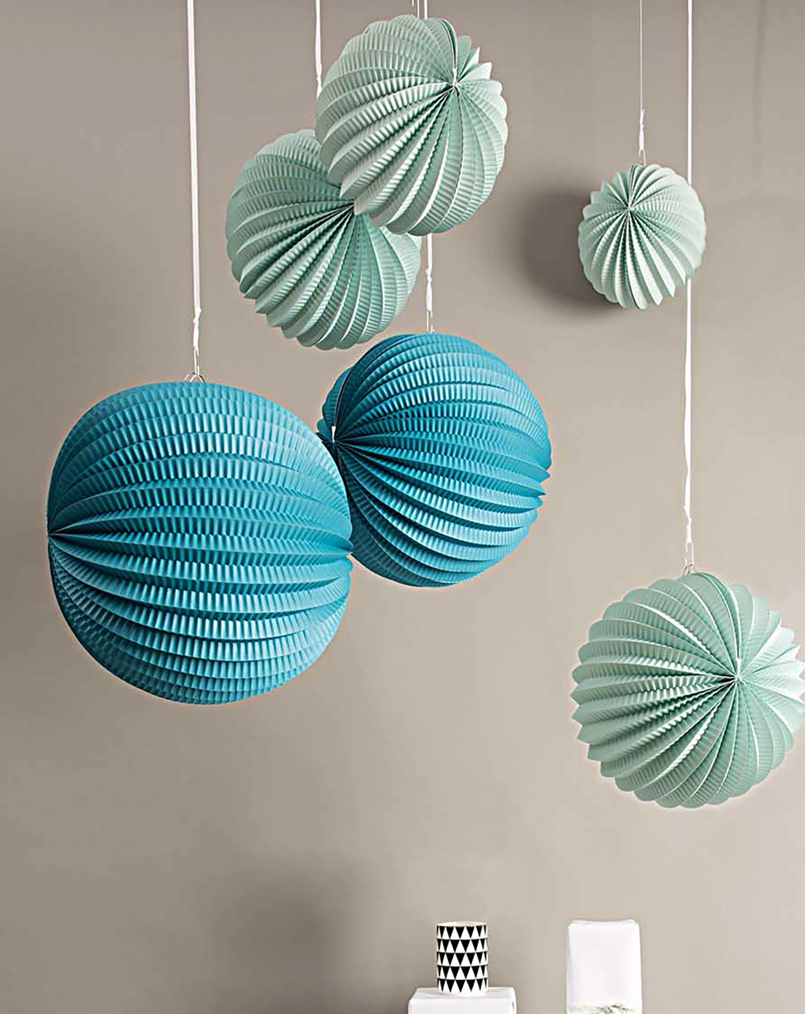 Papier-Lampions 3er-Pack in aqua