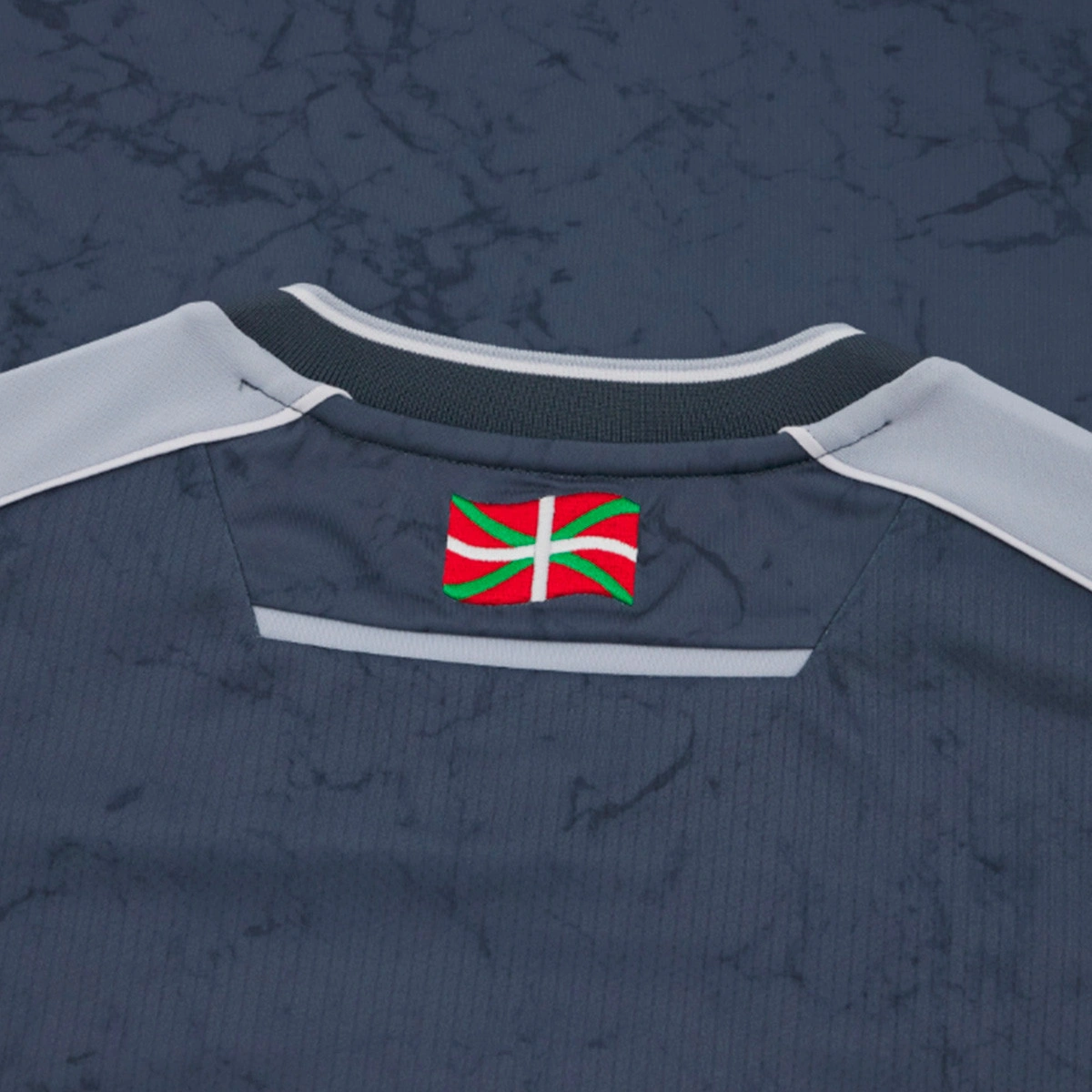 Camisola Macron Real Sociedad Segundo Equipamento 2025-2026