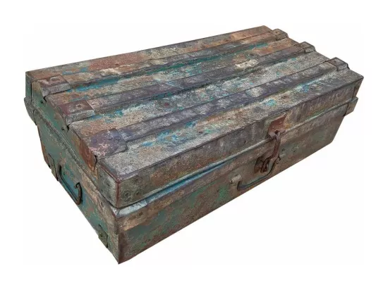 Valise en métal vert 61x32x21h
