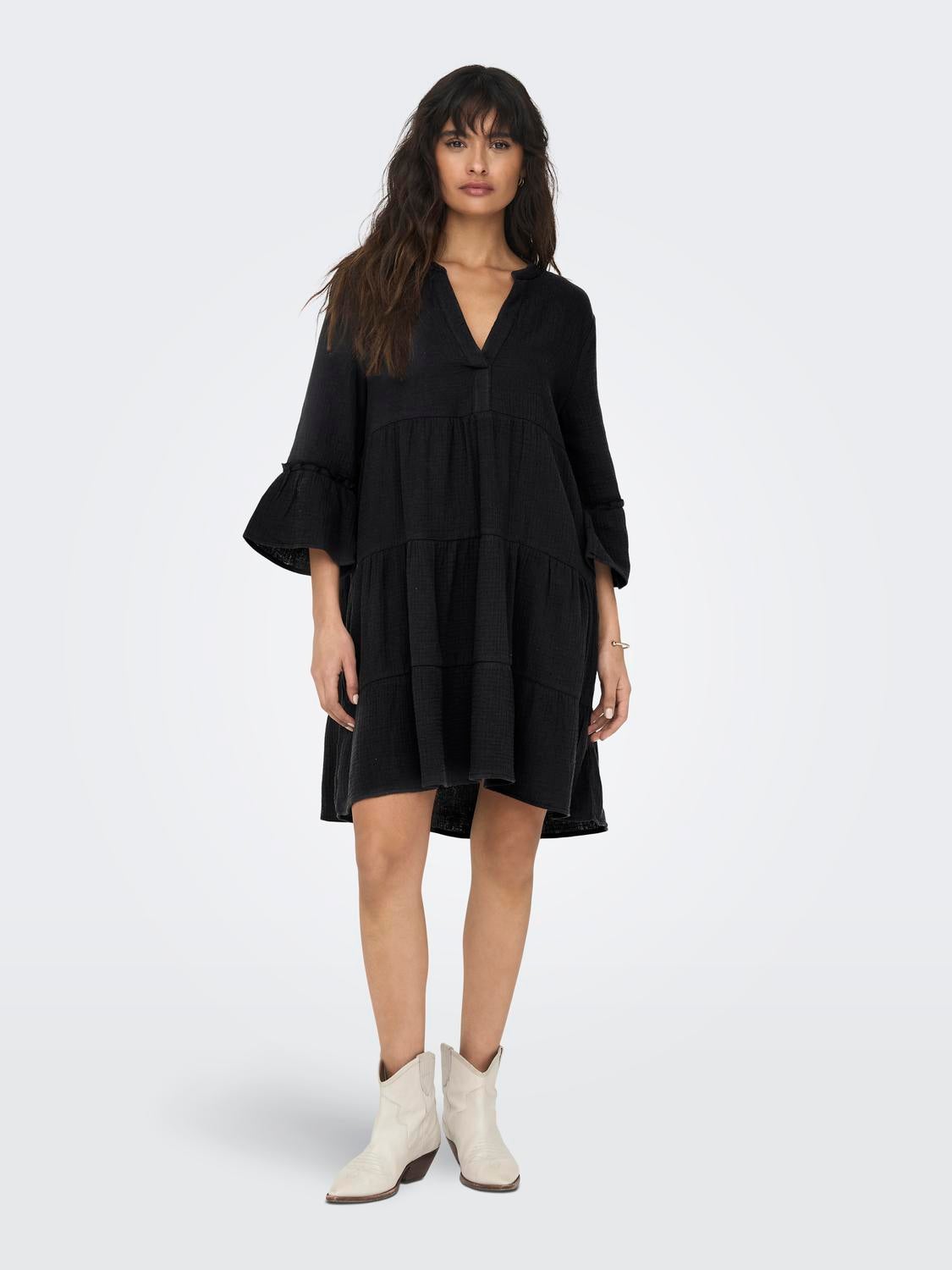 ONLTHYRA Kurzes Kleid Phantom