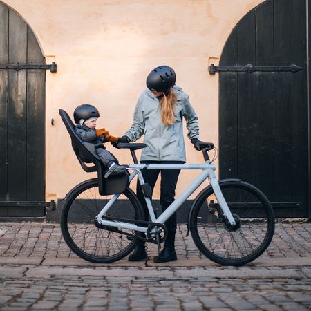 THULE YEPP 2 MAXI RH Kindersitz  schwarz
