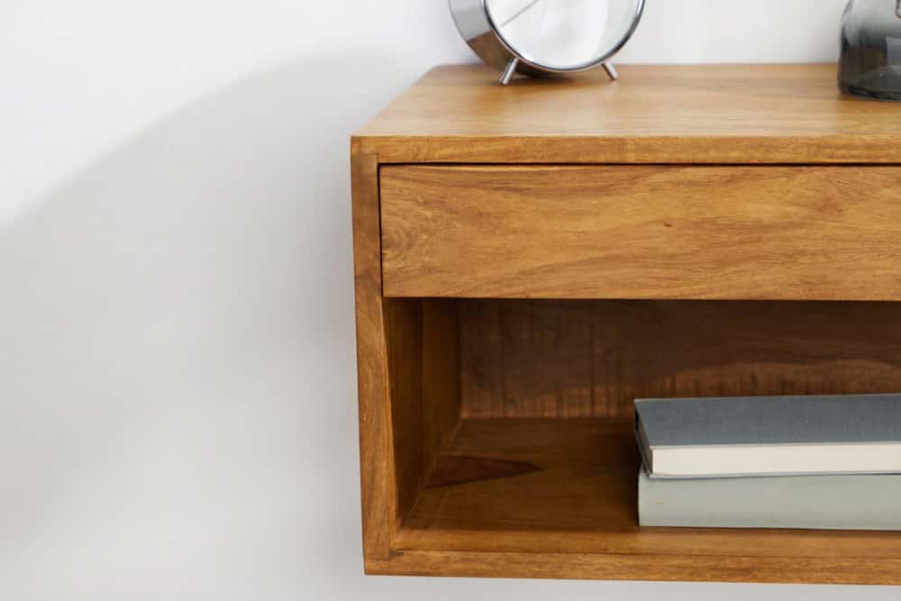 Hängender Nachttisch PURE 50cm braun Mangoholz honey finish Wandregal Schublade