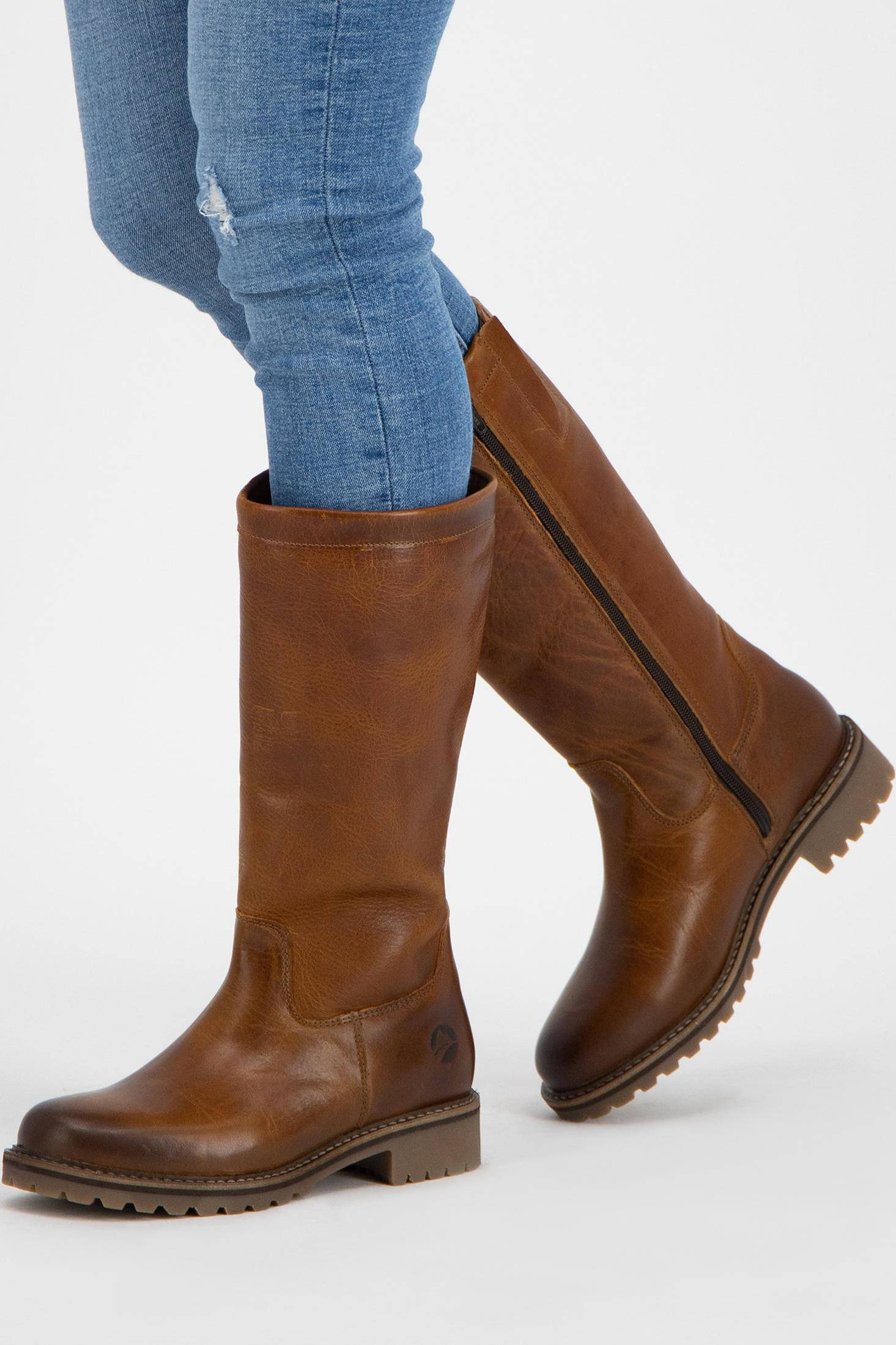 Travelin Varde Lady  leren laarzen cognac