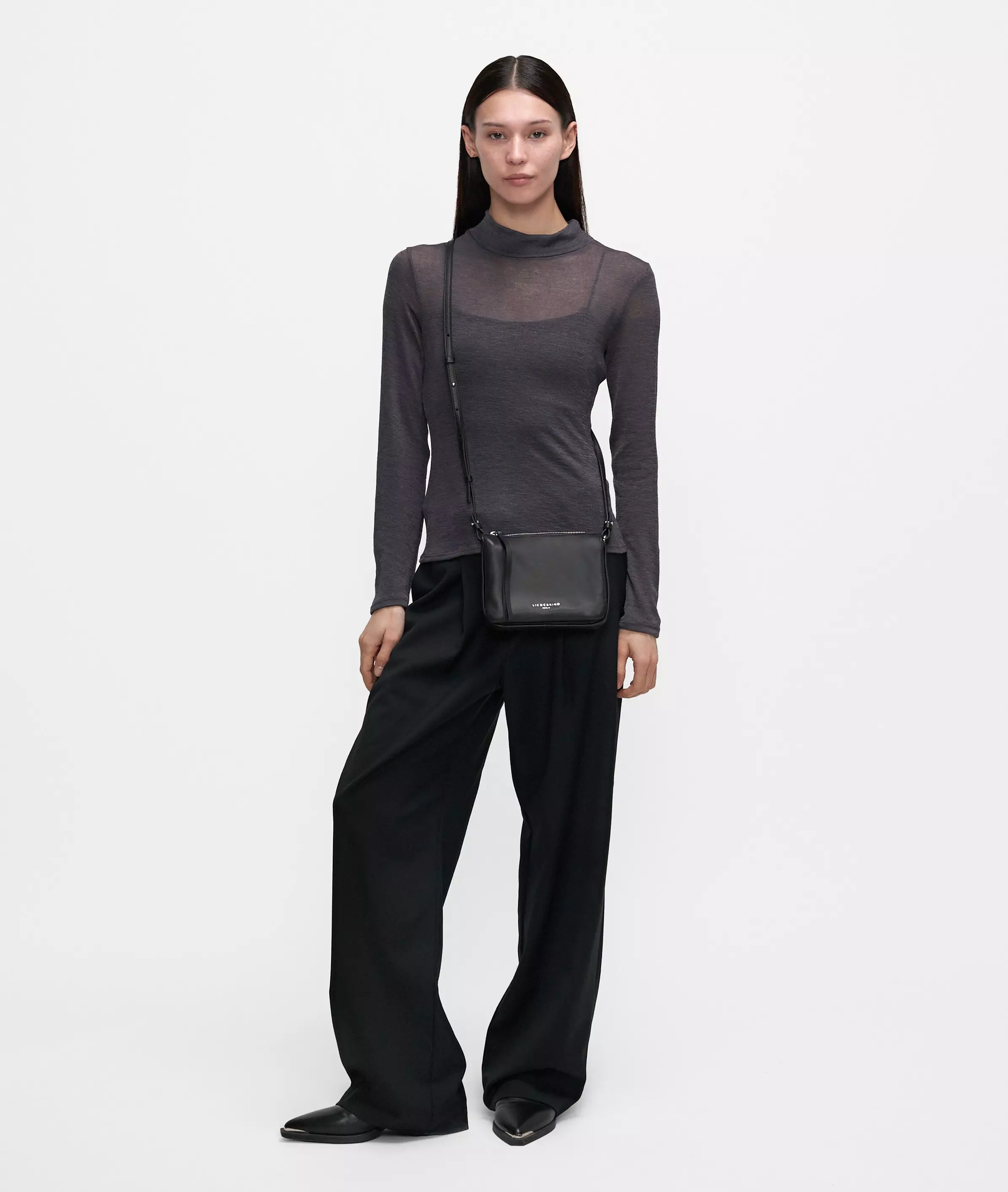 Nina Crossbody XS Small crossbody bag made from soft leather