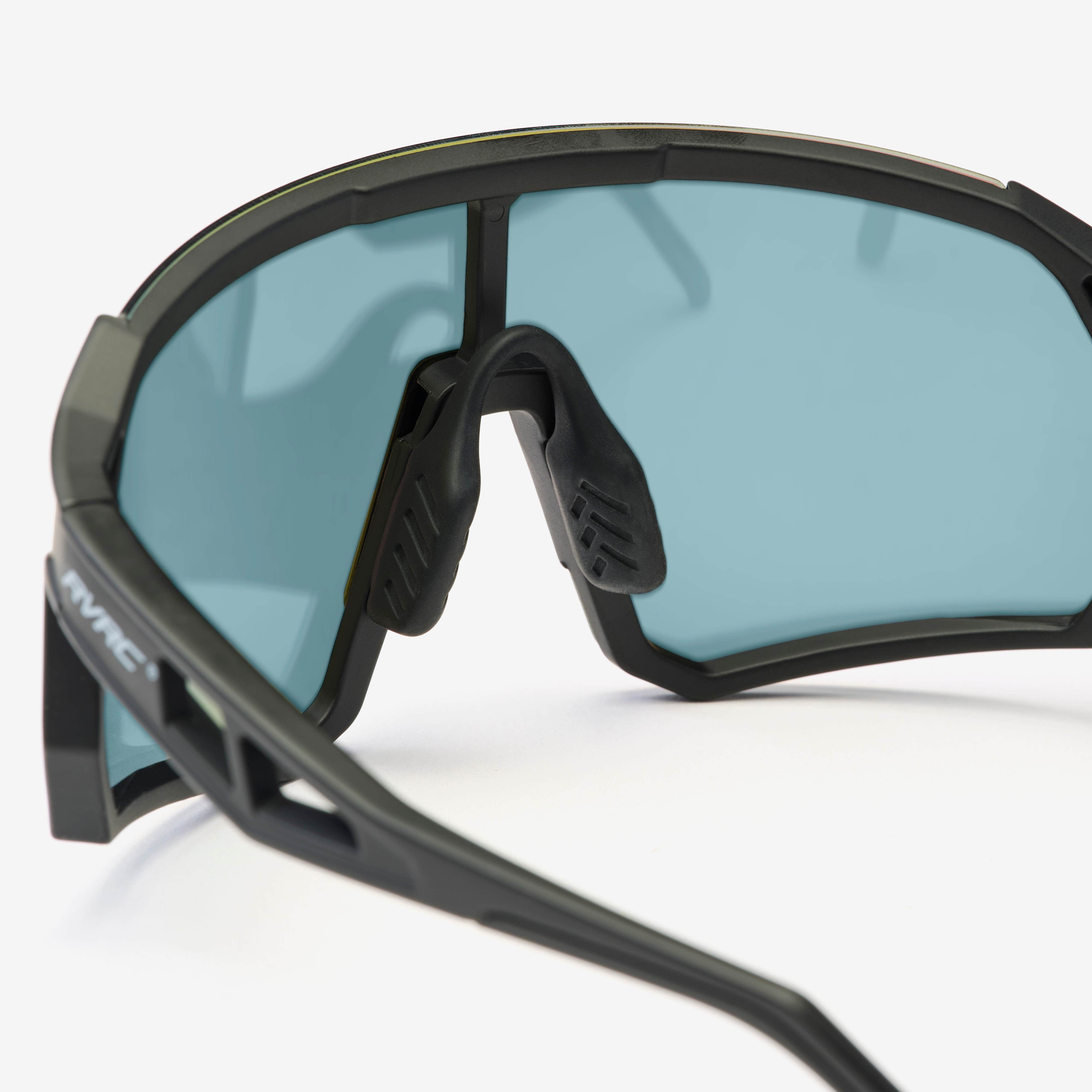 Castor Polarized Sports Sunglasses  Black/Red Gold